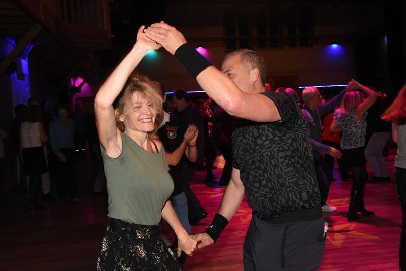 min 2021 11 28 Station Danse 116